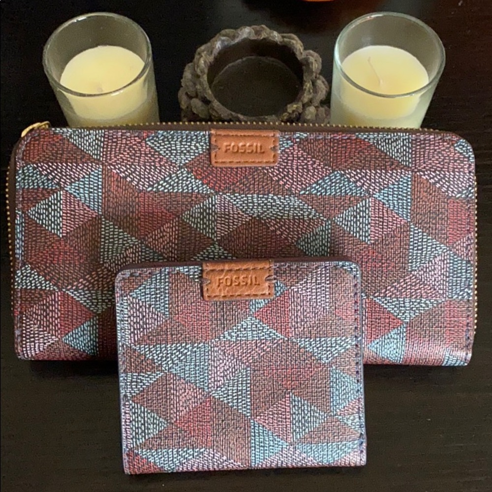 Fossil clutch wallet set